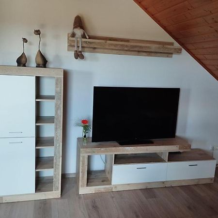 Ferienwohnung Zur Schoenen Aussicht Buchen  Eksteriør bilde