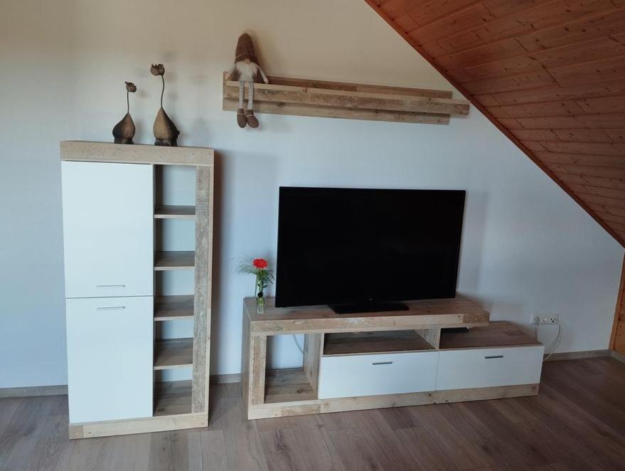 Ferienwohnung Zur Schoenen Aussicht Buchen  Eksteriør bilde
